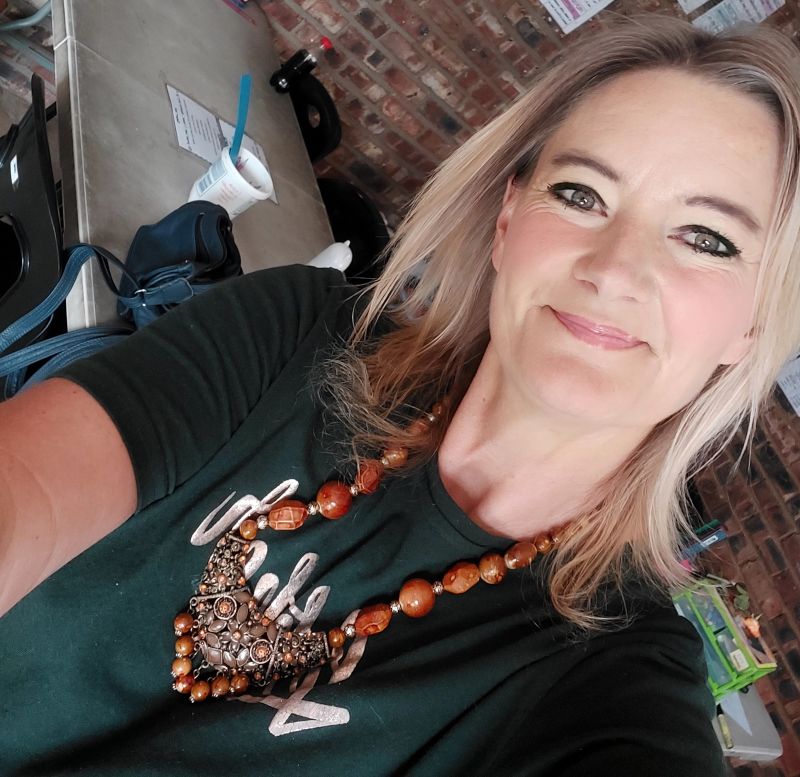 blondebom47